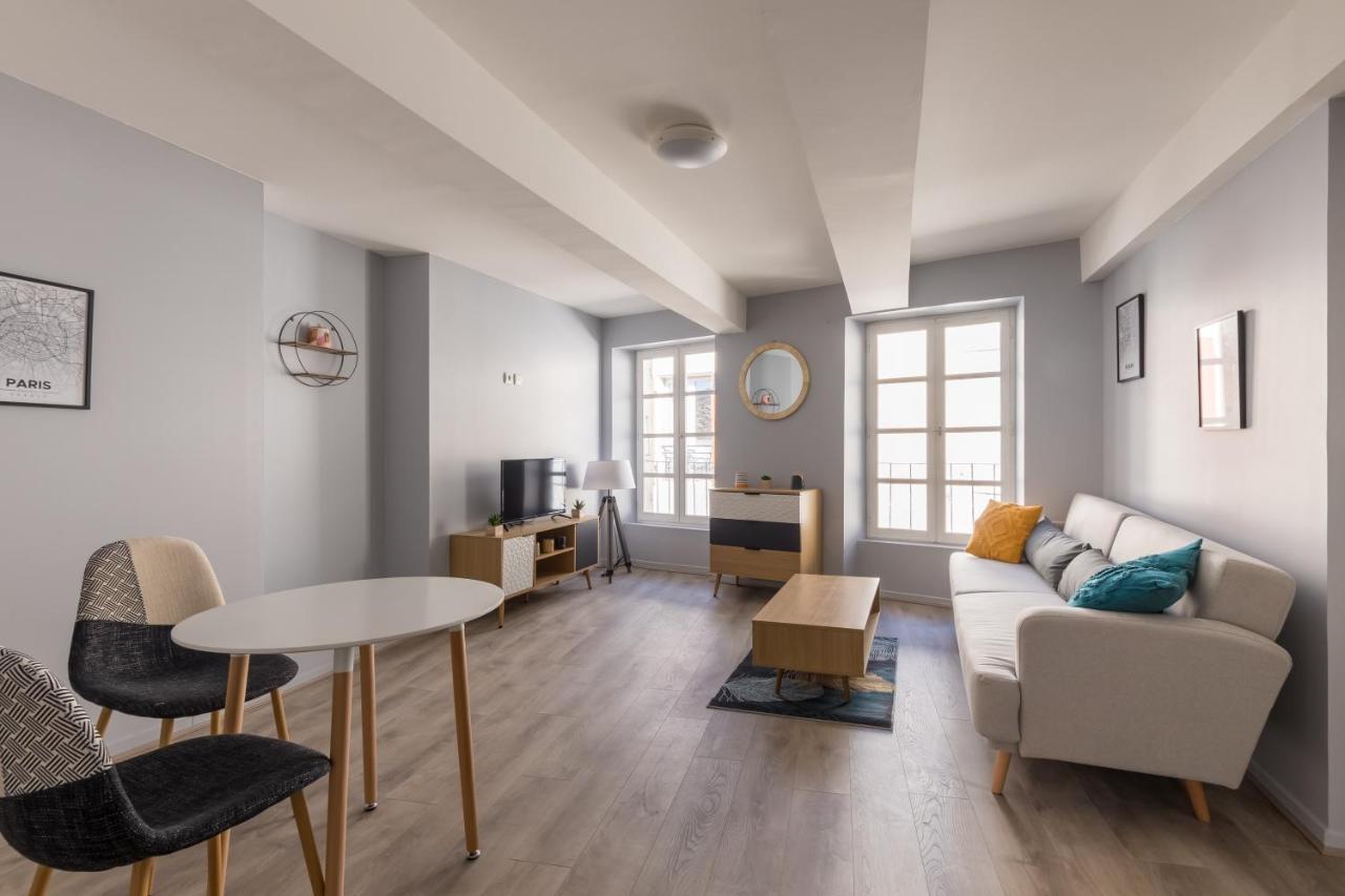 Ferienwohnung La Tour - Appt Climatise Pour 2 Aubenas Exterior foto